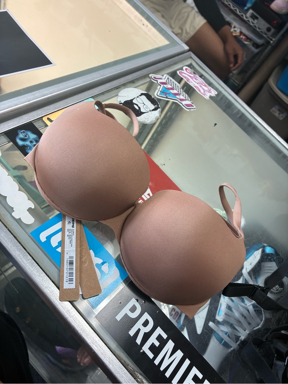 Women’s SKIMS Ultimate Push Up Balcontte Bra SZ 30D New NWT
